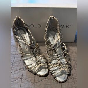 MANOLO BLAHNIK heels
